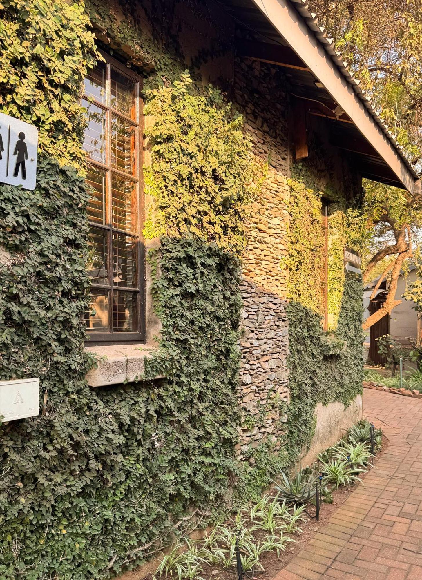 Paradise Creek Lodge มาเลเลน ภายนอก รูปภาพ