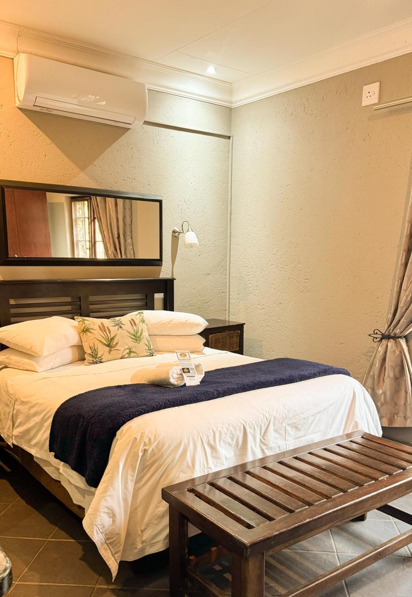Paradise Creek Lodge มาเลเลน ภายนอก รูปภาพ