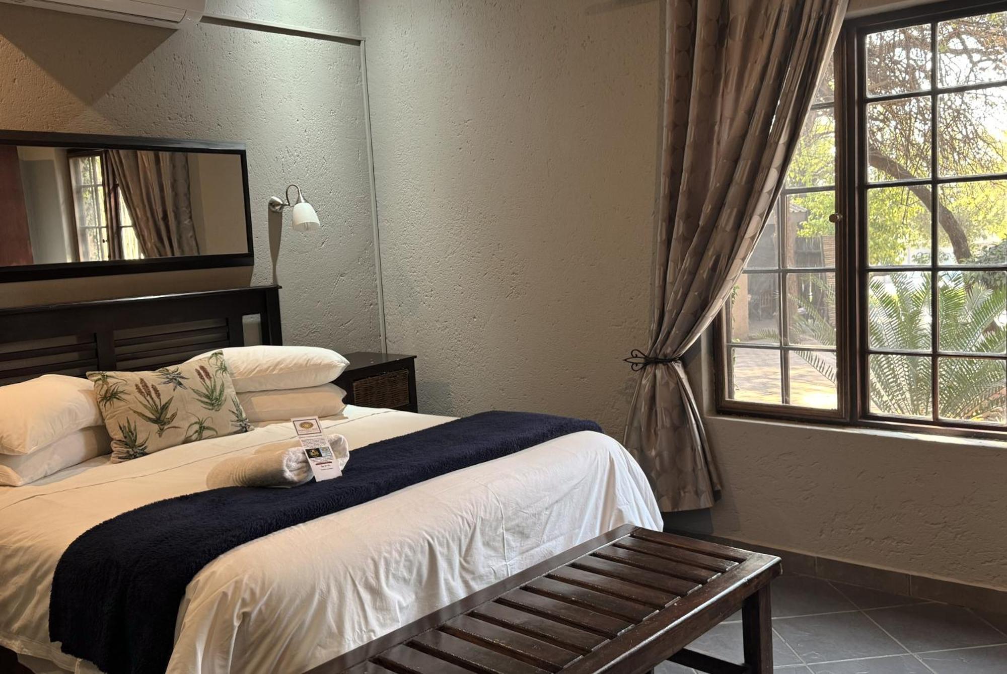 Paradise Creek Lodge มาเลเลน ภายนอก รูปภาพ